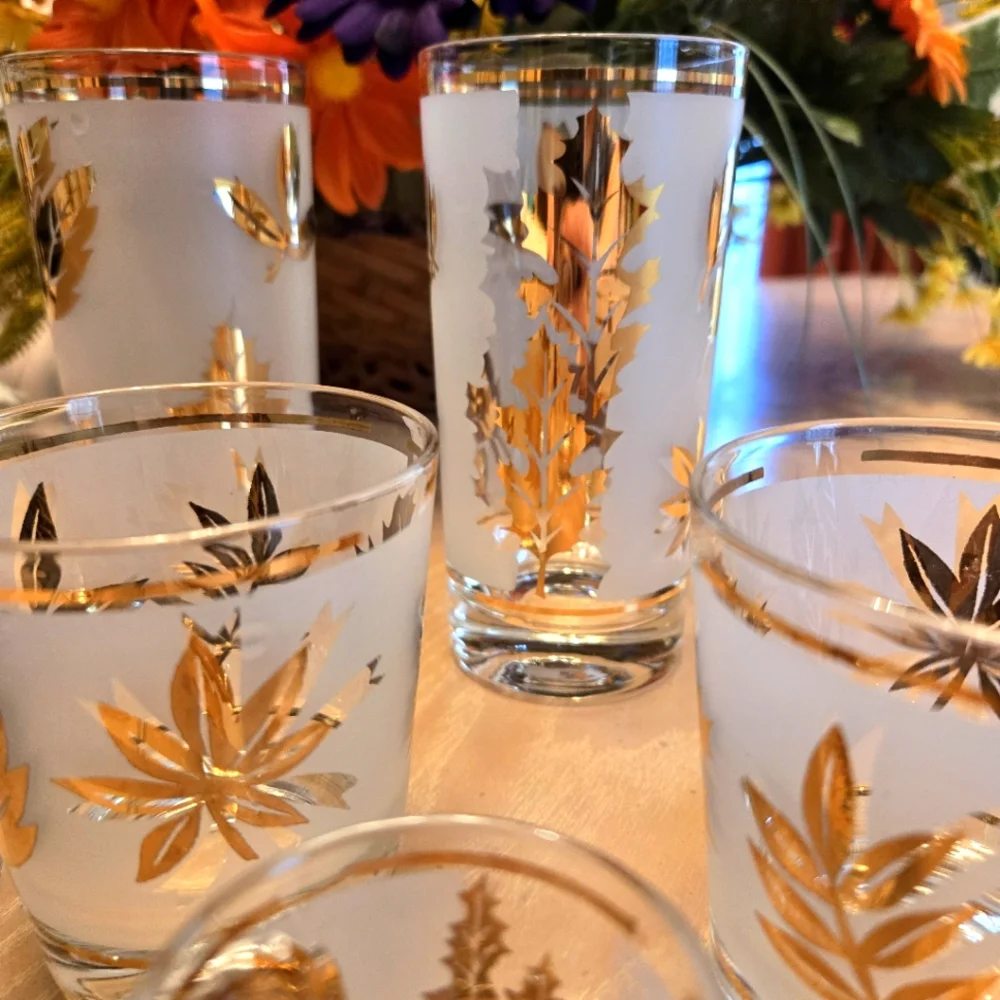 Vintage Gold Leaf 3-2-3-3 Bar Glasses, 3 Pilsner, 2 Tumbler, 3 Highball, 3 Shot